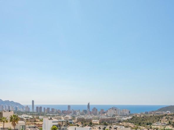 Modern apartments and villas in Balcon de Finestrat with stunning views near Benidorm.